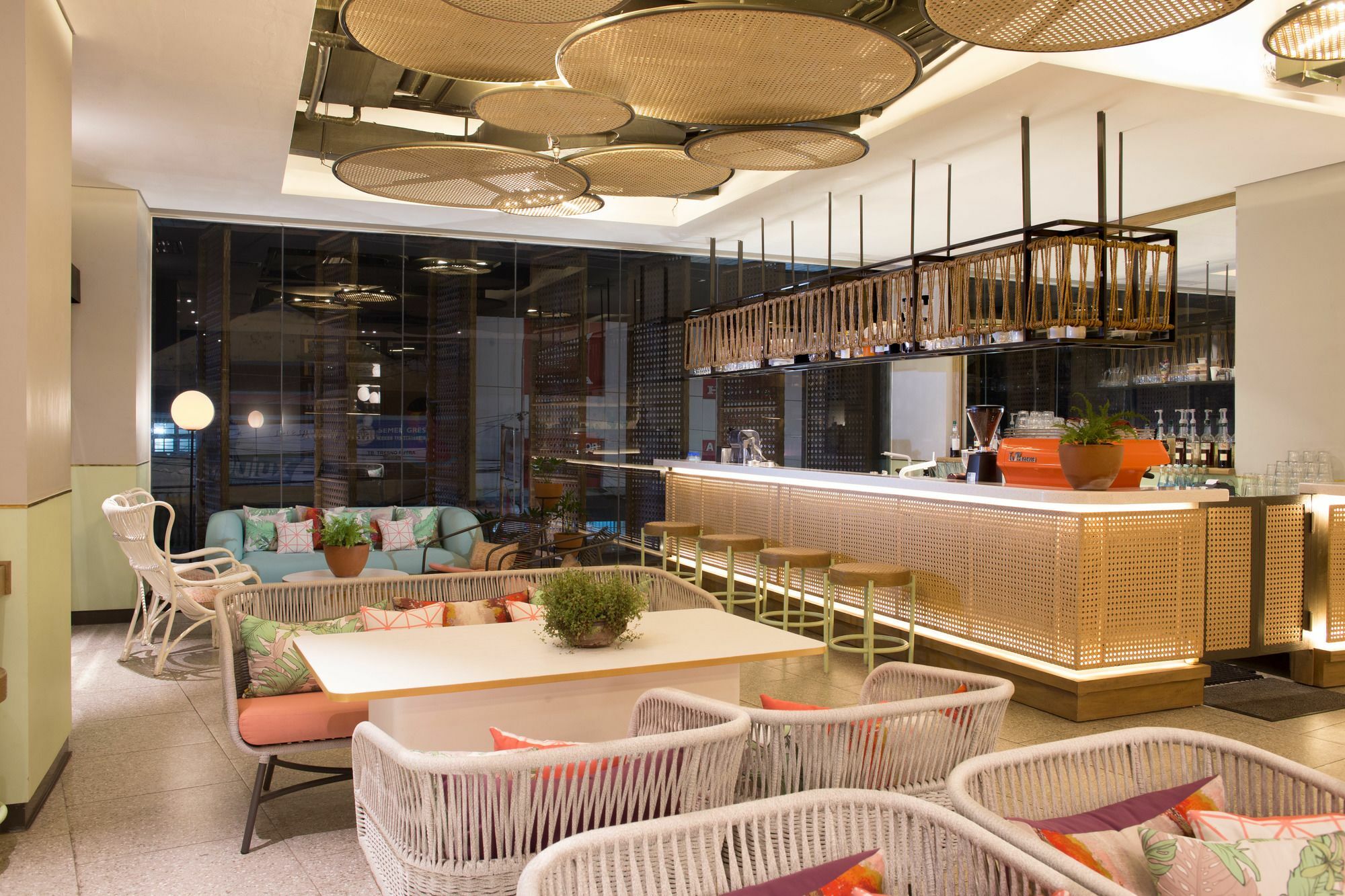 Artotel Yogyakarta Kejayan Exterior photo